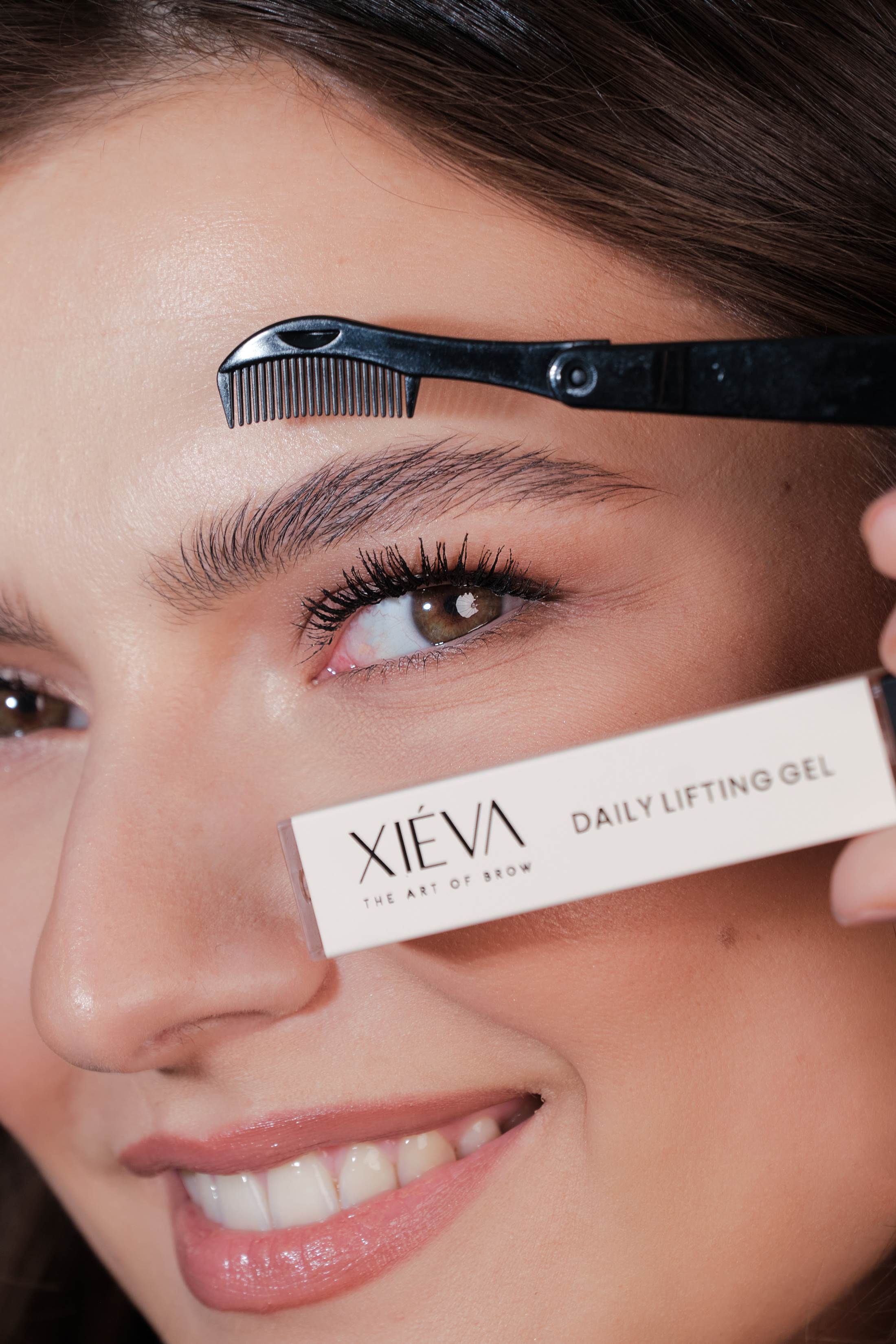 XIÉVA DAILY LIFTING GEL